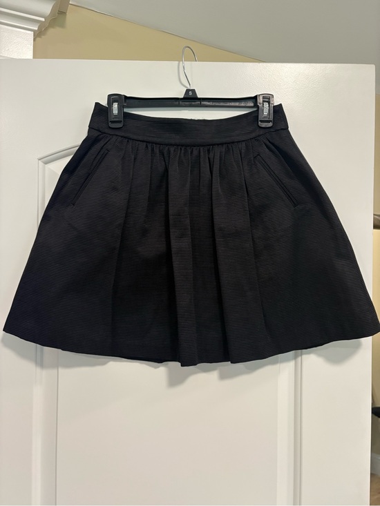 Banana Republic Dresses & Skirts - Women’s Banana Republic Black Pleated A-Line Skirt